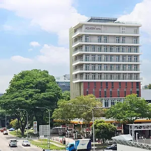 **** Hotel Aqueen Paya Lebar Singapur