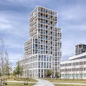 Отель Zuid